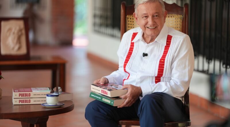 Andrés Manuel López Obrador presenta su libro Pueblo en septiembre de 2026