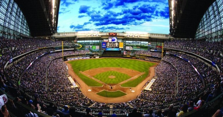 Imagen de portada para la previa de la Serie Mundial 2026 entre Milwaukee Brewers y Tampa Bay Rays