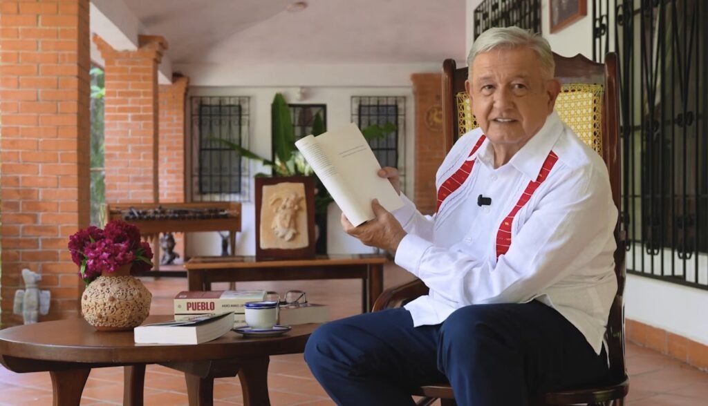 Andrés Manuel López Obrador — columna de opinión de Karl Vön en Monterrey News
