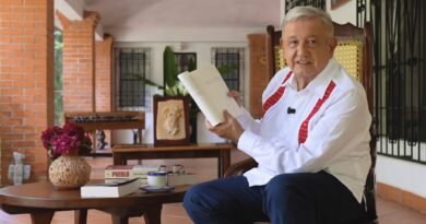 Andrés Manuel López Obrador — columna de opinión de Karl Vön en Monterrey News