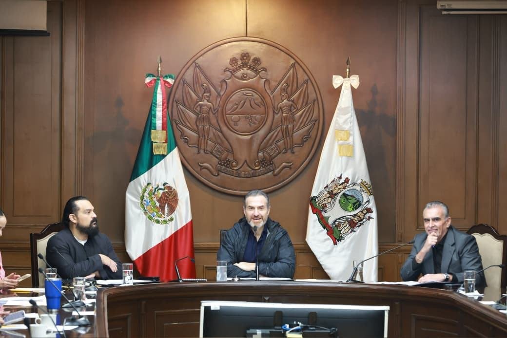 Sesión del Cabildo de Monterrey del 16 de octubre de 2026, en la que se aprobaron estímulos fiscales y descuentos