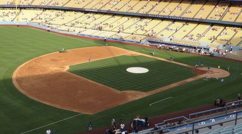 Vista de Dodger Stadium en 2014; fotografía de contexto, no de la Serie de Campeonato de 2026
