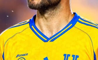 Imagen de André-Pierre Gignac para la nota de Monterrey News sobre su futuro tras salir de Tigres en 2026.